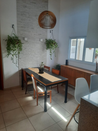 Imagem Casa de Condomínio com 3 Quartos à Venda, 250 m² em Jardim Crystal Park - Jacareí