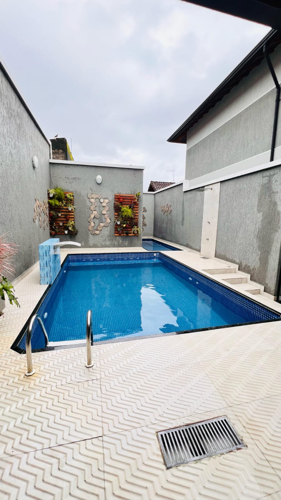 Imagem Casa de Condomínio com 3 Quartos à Venda, 89 m²em Maracanã - Praia Grande Imagem Casa de Condomínio com 3 Quartos à Venda, 89 m²em Maracanã - Praia Grande
