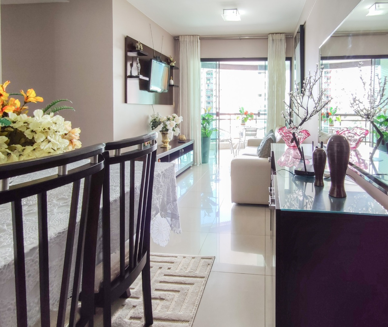 Imagem Apartamento com 3 Quartos para Alugar, 98 m²em Nazaré - Belém