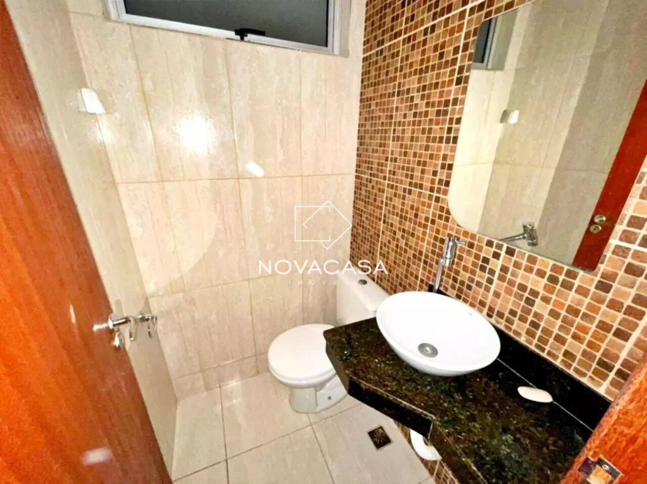 Imagem Casa com 3 Quartos à Venda, 85 m² em Heliópolis - Belo Horizonte Imagem Casa com 3 Quartos à Venda, 85 m² em Heliópolis - Belo Horizonte