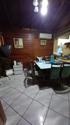 Imagem Casa com 2 Quartos à Venda, 130 m² em Centro - Balneário Camboriú