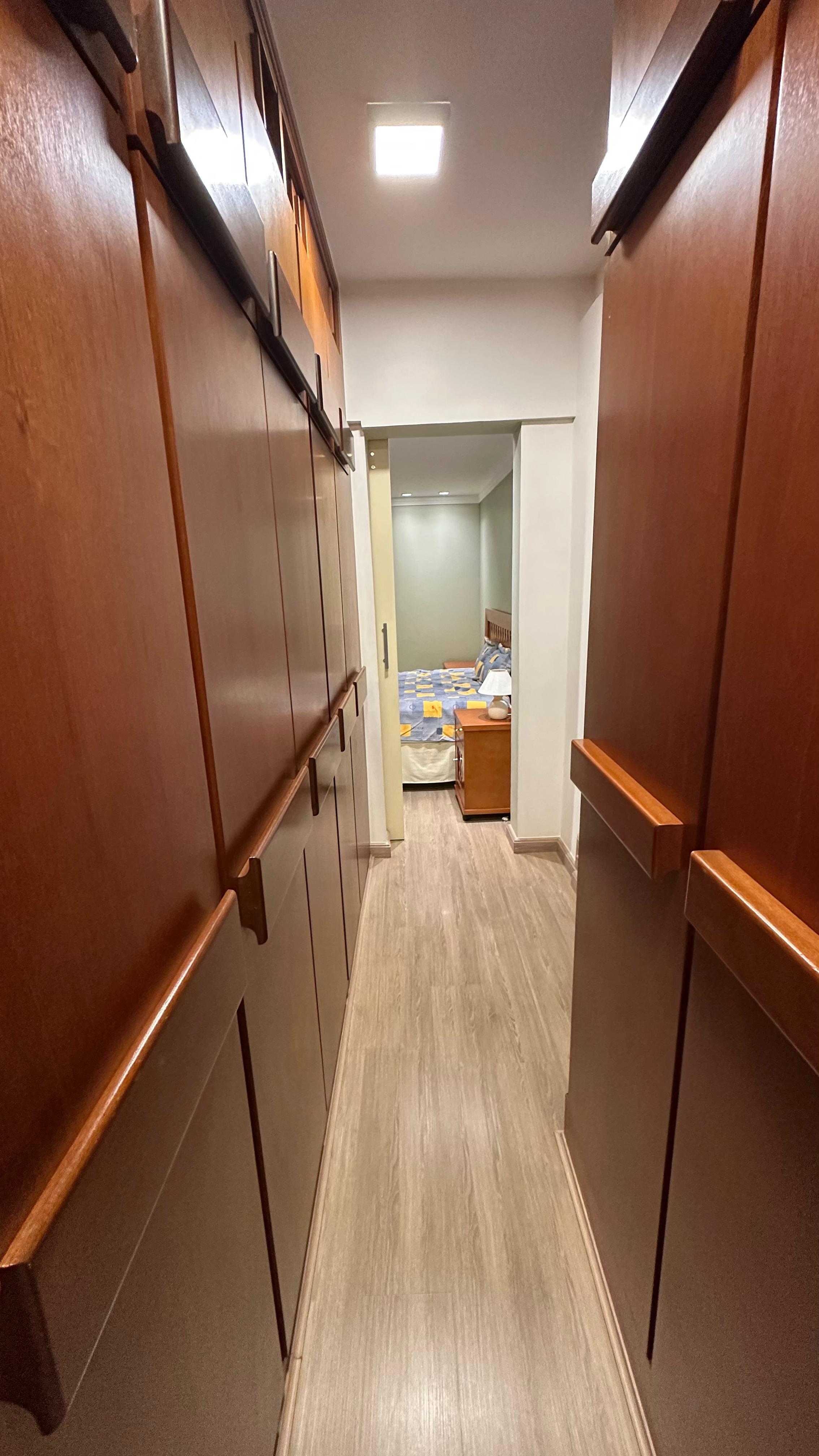 Imagem Apartamento com 3 Quartos à Venda, 131 m²em Centro - Londrina