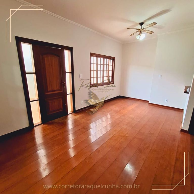 Imagem Sobrado com 4 Quartos para Alugar, 300 m² em Unifac - Botucatu