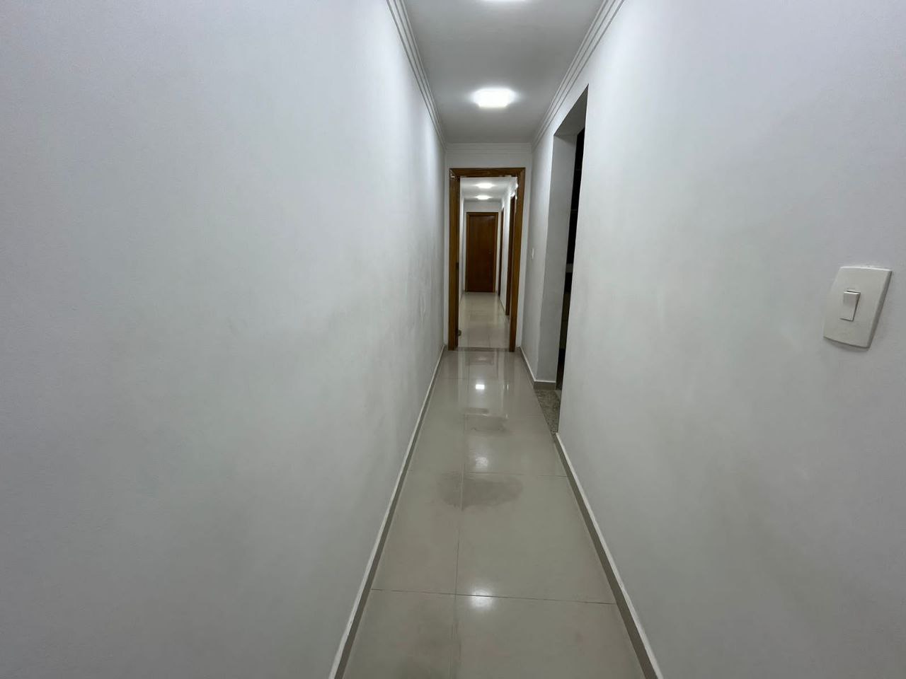 Imagem Casa com 4 Quartos à Venda, 239 m²em Embaré - Santos