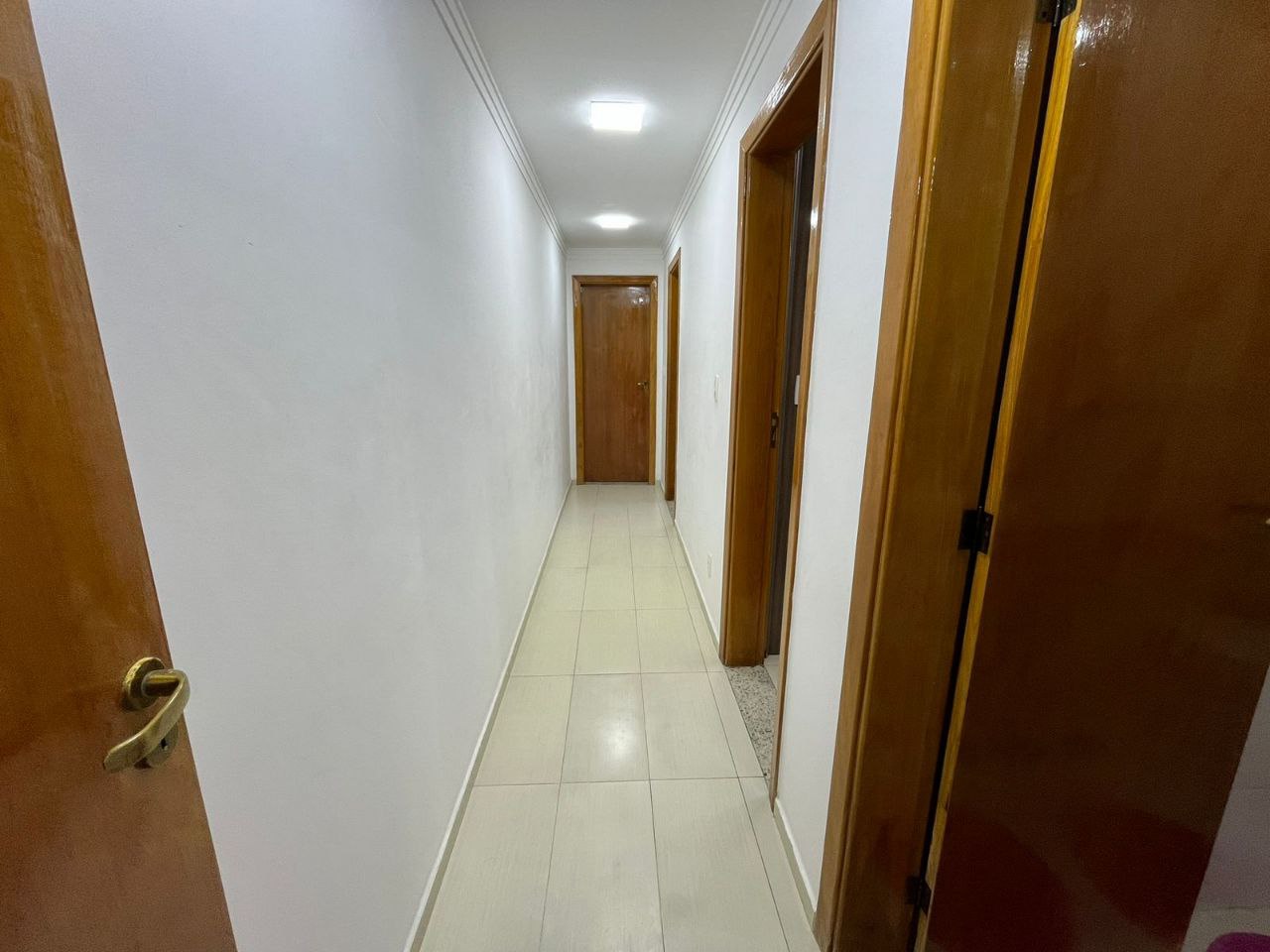 Imagem Casa com 4 Quartos à Venda, 239 m²em Embaré - Santos