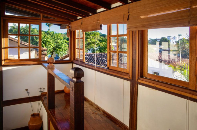 Imagem Casa com 3 Quartos à Venda, em Centro - Pirenópolis Imagem Casa com 3 Quartos à Venda, em Centro - Pirenópolis