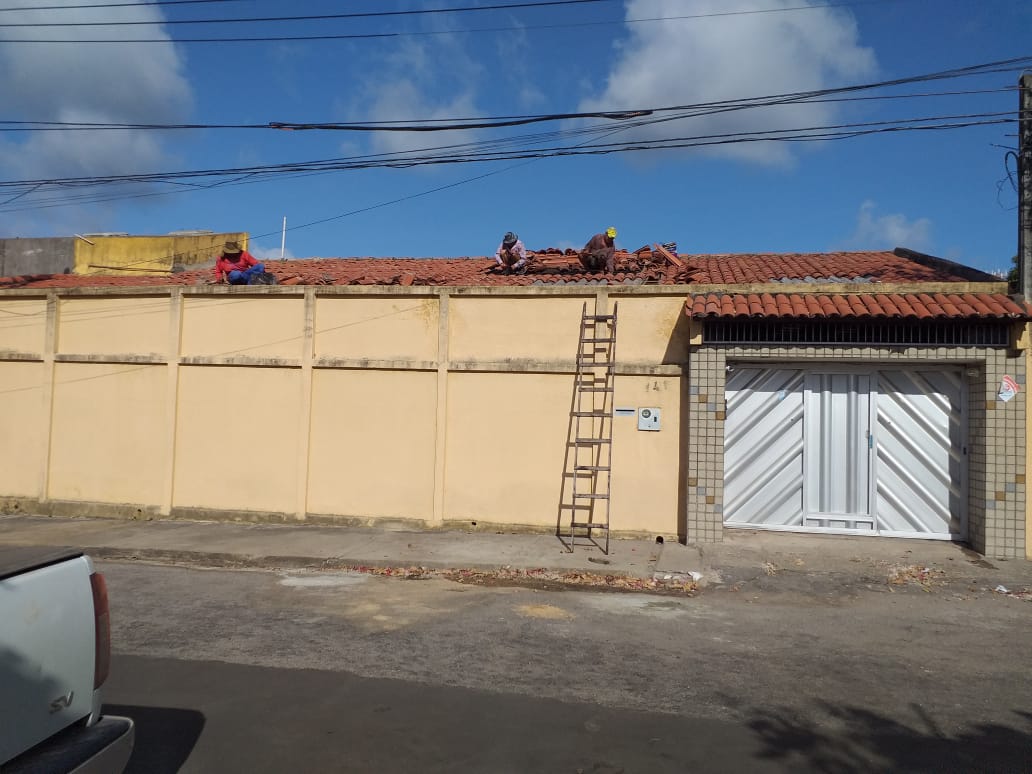Imagem Casa com 3 Quartos à Venda, 300 m²em Sapiranga-Coité - Fortaleza Imagem Casa com 3 Quartos à Venda, 300 m²em Sapiranga-Coité - Fortaleza
