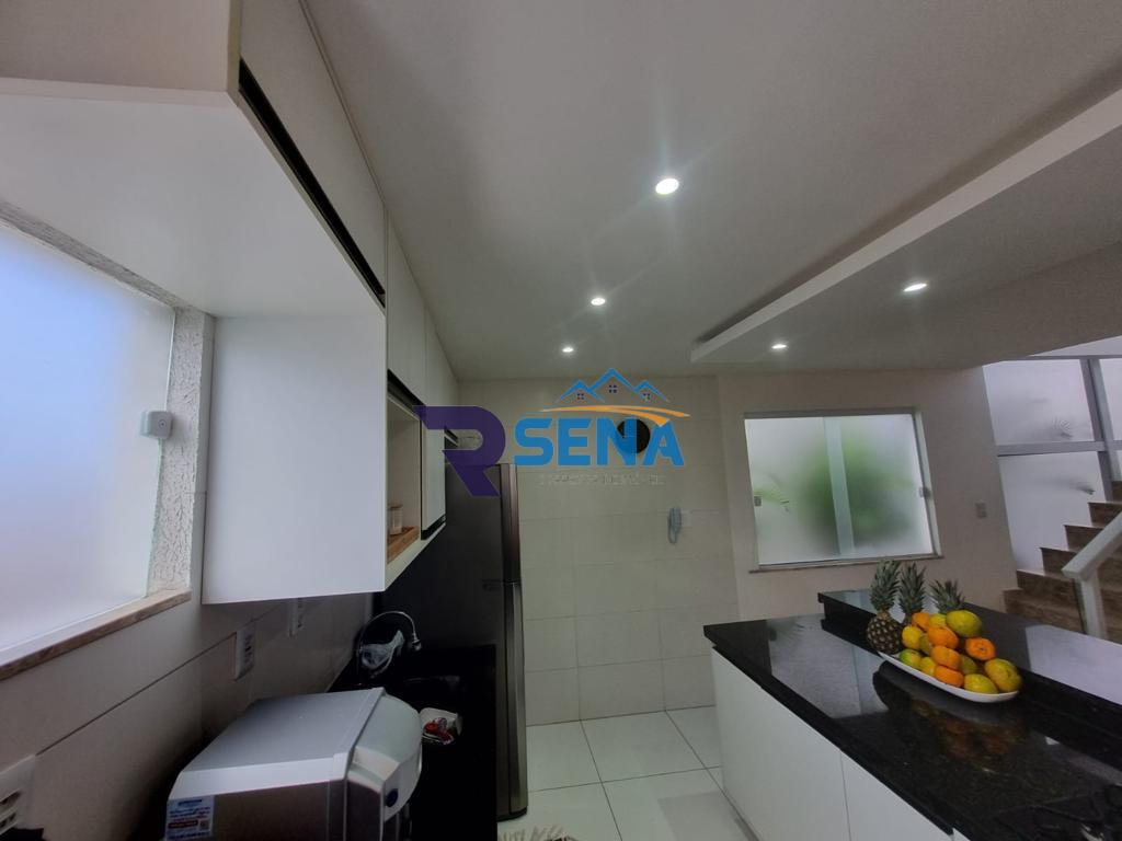 Imagem Casa de Condomínio com 4 Quartos à Venda, 185 m²em Buraquinho - Lauro de Freitas