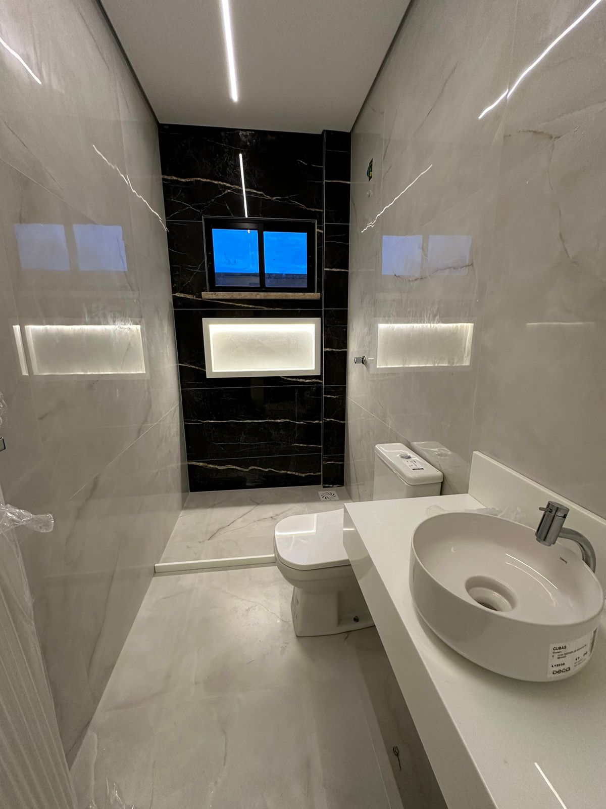 Imagem Casa de Condomínio com 4 Quartos à Venda, 274 m²em CENTRO - EUSEBIO