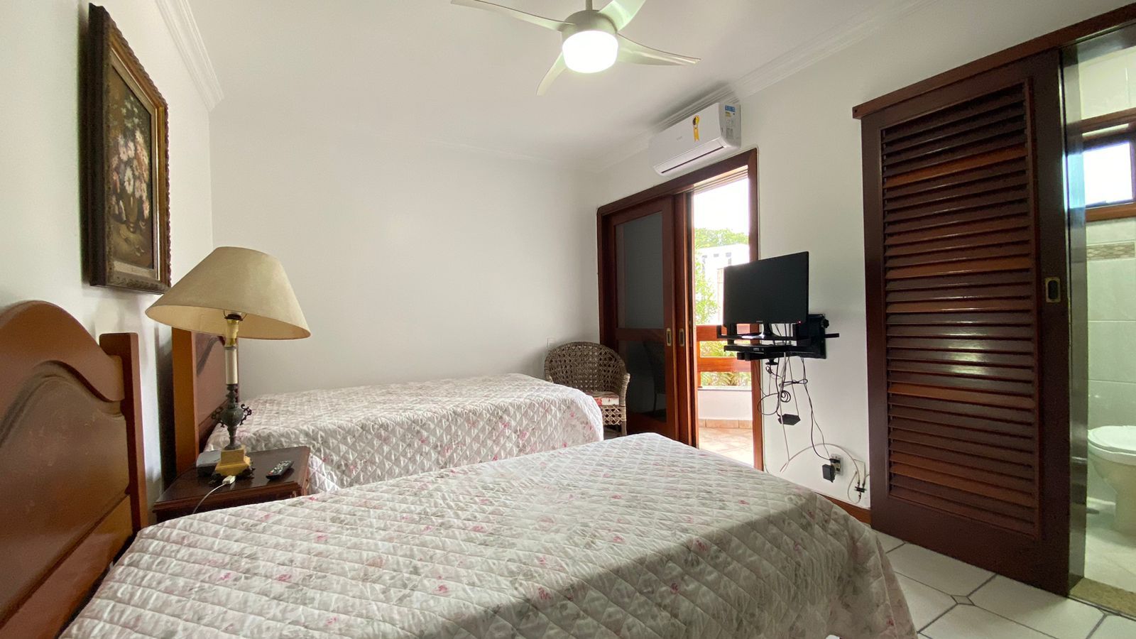 Imagem Casa com 8 Quartos à Venda ou Temporada, 896 m² em Riviera - Bertioga