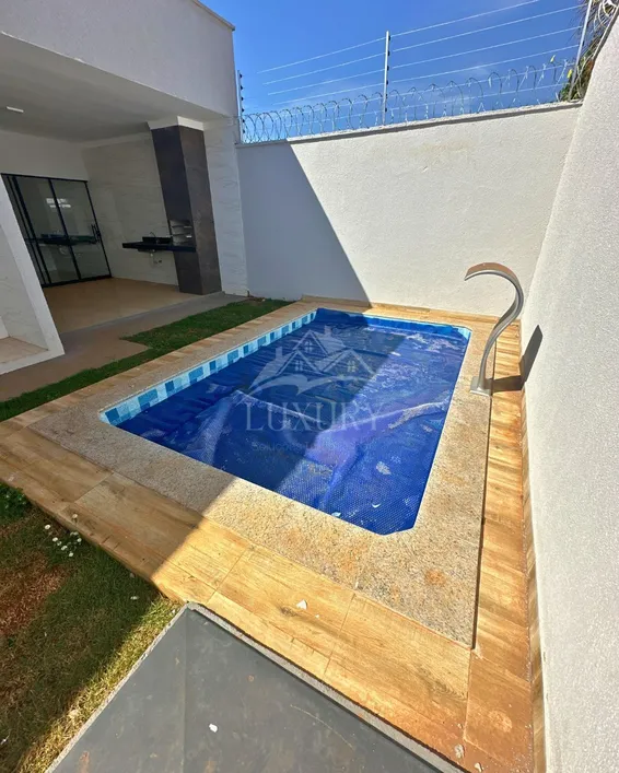 Imagem Casa com 3 Quartos à Venda, 125 m²em São Francisco 2 - Senador Canedo