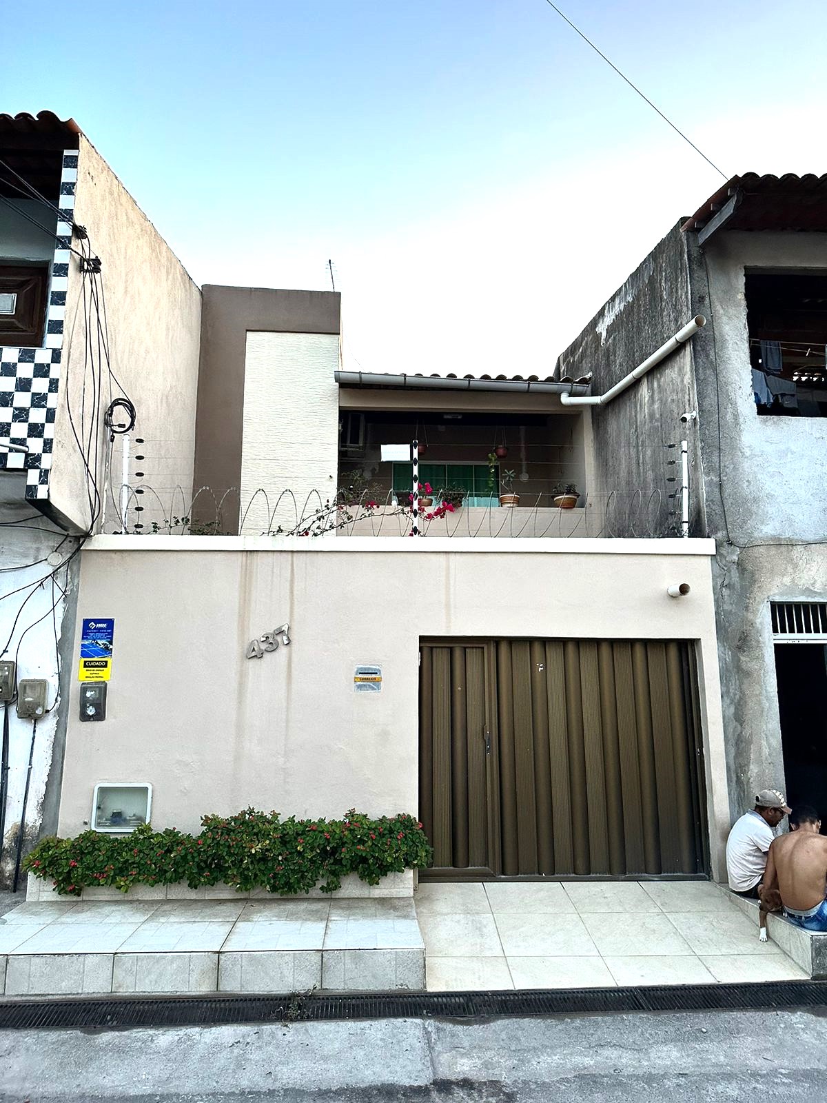 Casa com 3 Quartos à Venda, 200 m²em siqueira - fortaleza