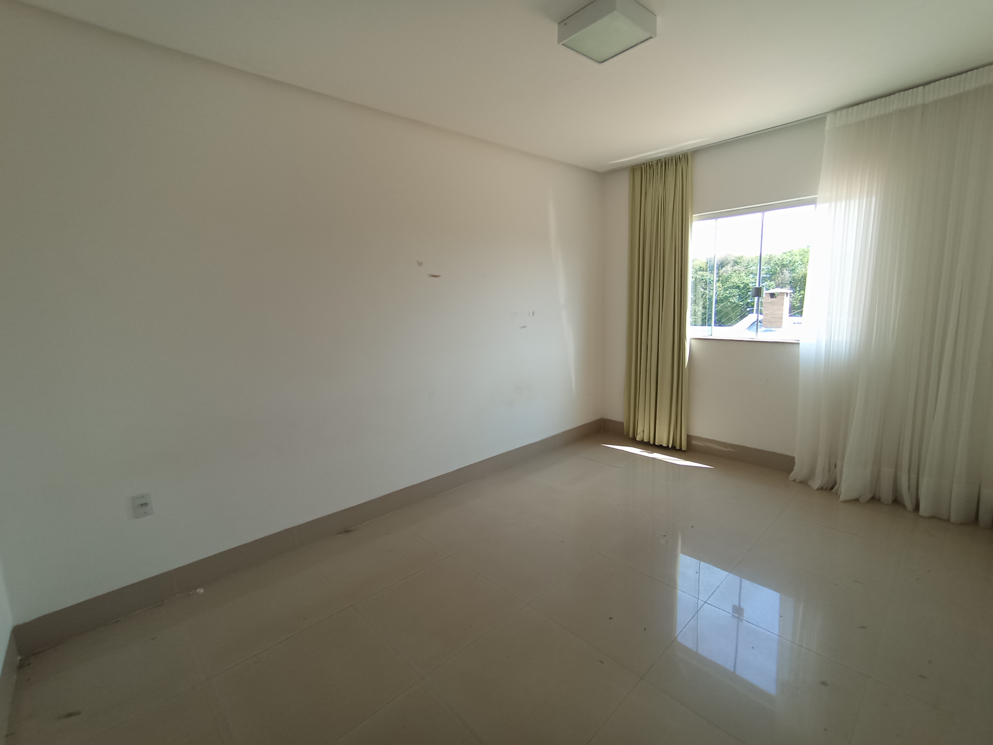 Imagem Sobrado com 2 Quartos para Alugar, 156 m²em Belo Horizonte - MARABA Imagem Sobrado com 2 Quartos para Alugar, 156 m²em Belo Horizonte - MARABA