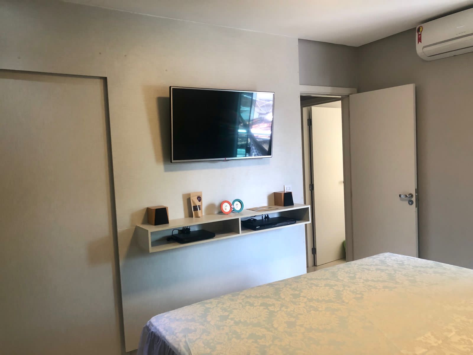 Imagem Apartamento com 3 Quartos à Venda, 138 m²em Cremação - Belém