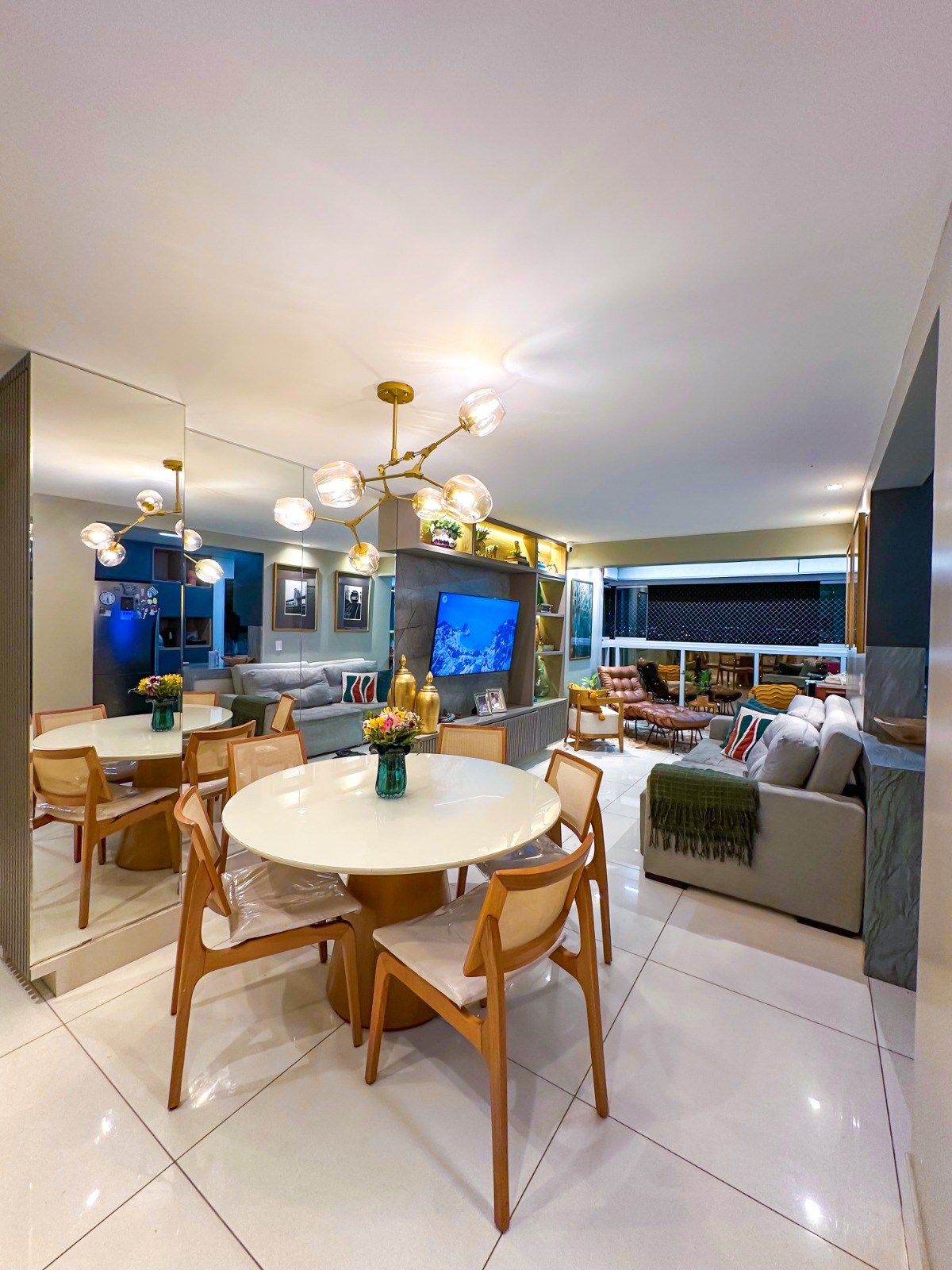 Imagem Apartamento com 3 Quartos à Venda, 102 m² em Setor Bueno - Goiânia Imagem Apartamento com 3 Quartos à Venda, 102 m² em Setor Bueno - Goiânia
