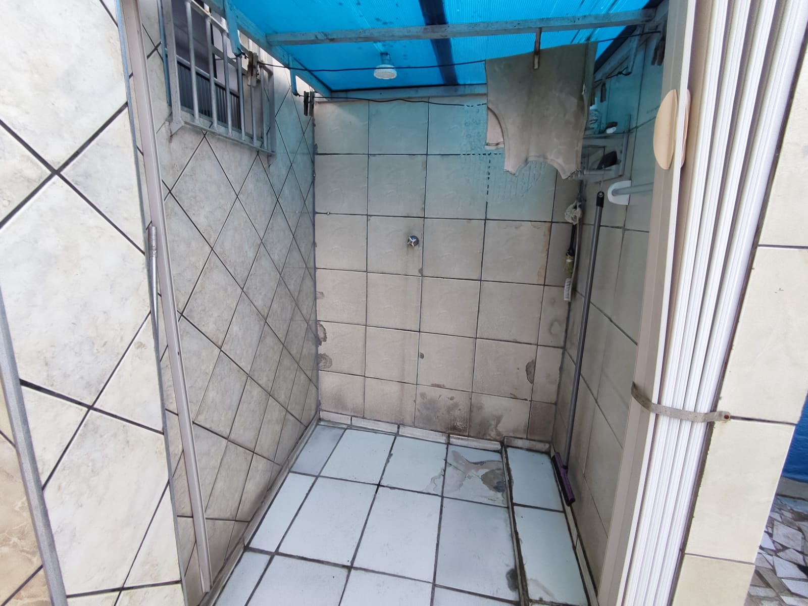 Imagem Casa com 2 Quartos à Venda, 161 m²em Guilhermina - Praia Grande Imagem Casa com 2 Quartos à Venda, 161 m²em Guilhermina - Praia Grande