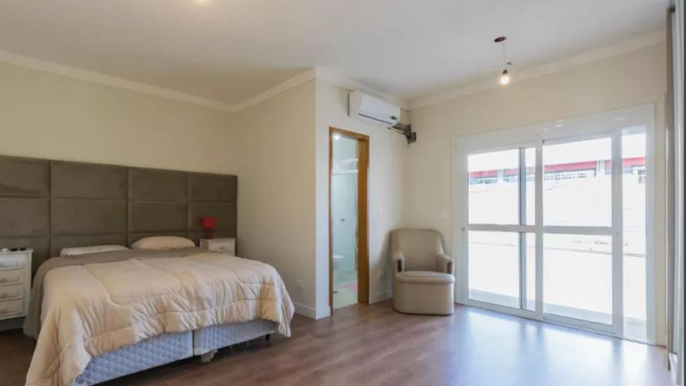 Imagem Sobrado com 3 Quartos à Venda, em Vila Firmiano Pinto - São Paulo Imagem Sobrado com 3 Quartos à Venda, em Vila Firmiano Pinto - São Paulo