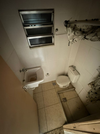 Imagem Kitnet com 1 Quarto à Venda ou Locação, 35 m²em Centro - Niterói