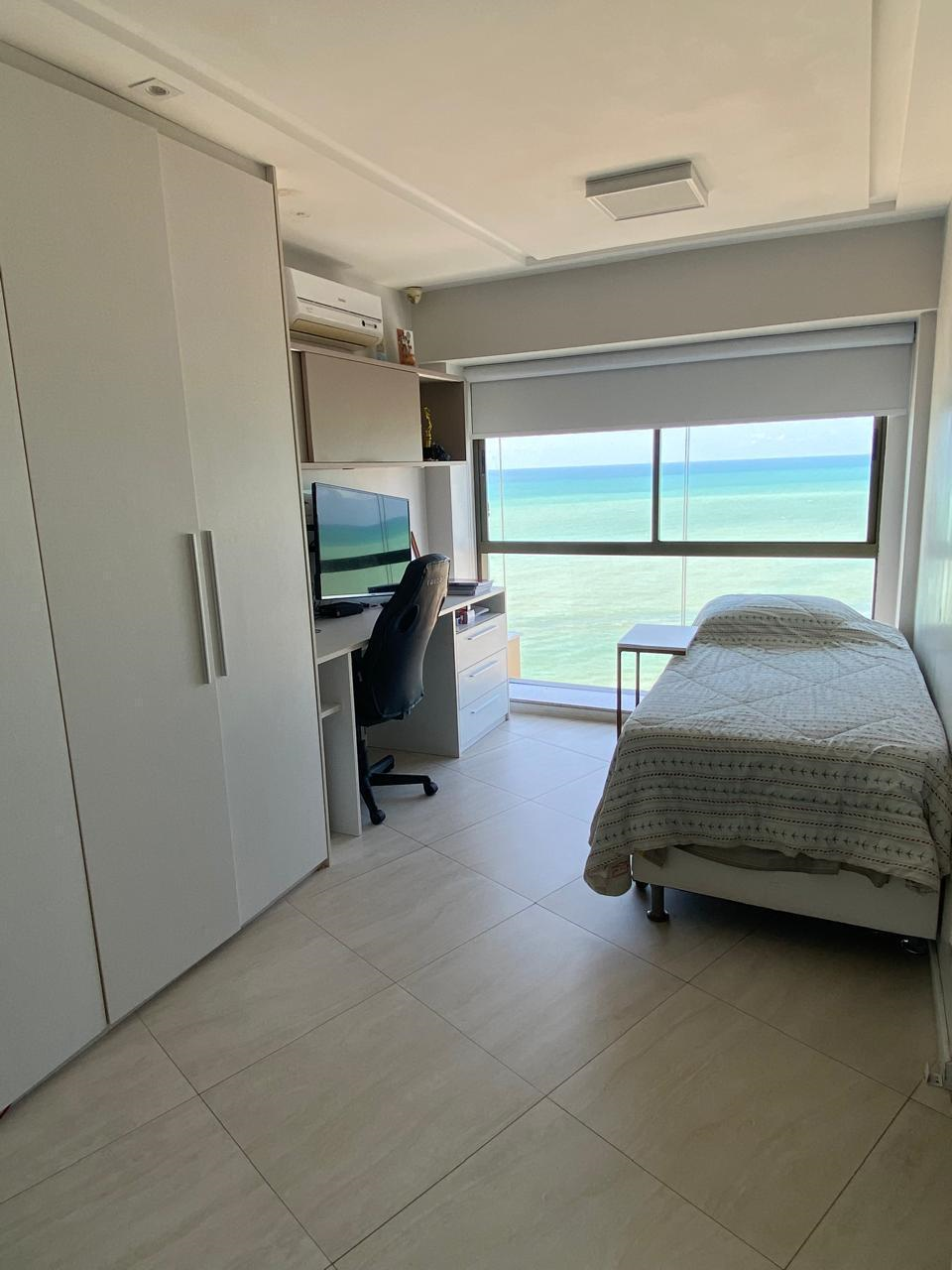 Imagem Apartamento com 4 Quartos à Venda, 200 m²em Pina - Recife