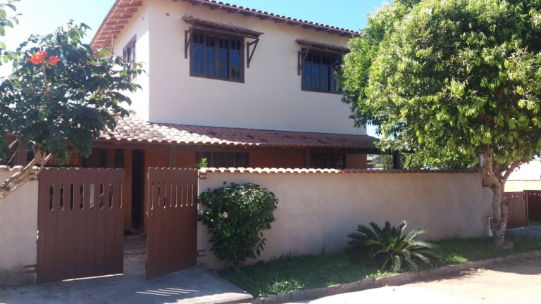 Imagem Casa com 5 Quartos à Venda, 145 m² em Vivamar (Tamoios) - Cabo Frio