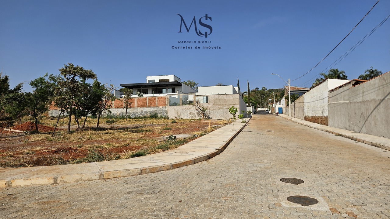 Imagem Terreno à Venda, 556 m²em Setor Habitacional Contagem (Sobradinho) - Brasília
