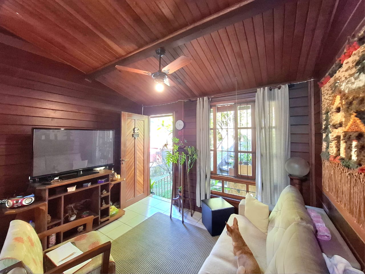 Imagem Casa com 5 Quartos à Venda, 187 m² em Tijuca - Teresópolis
