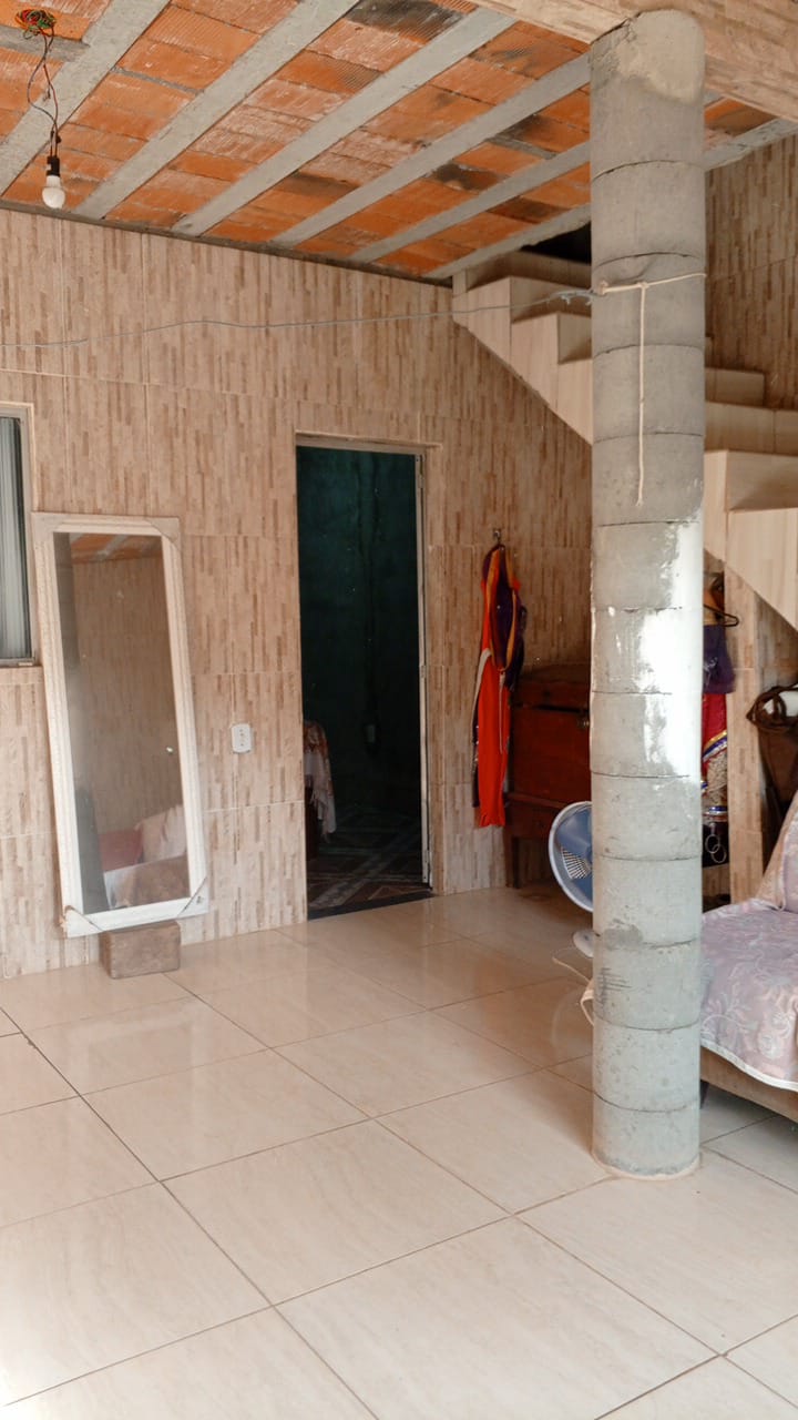 Imagem Casa com 2 Quartos à Venda, 200 m² em Santa Maria - Aracaju Imagem Casa com 2 Quartos à Venda, 200 m² em Santa Maria - Aracaju