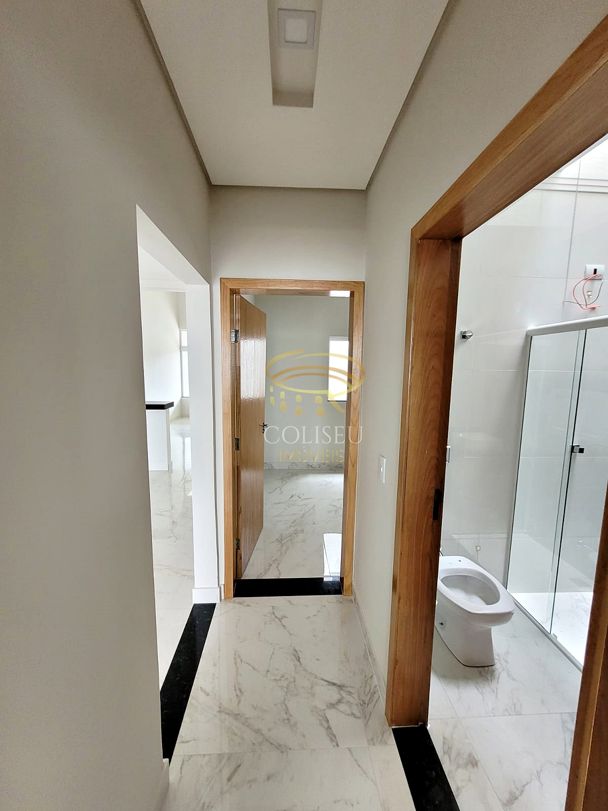 Imagem Casa com 3 Quartos à Venda, 104 m²em Jardim Novo Oásis - Maringá