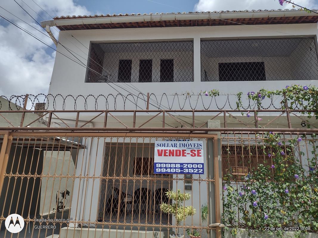Imagem Sobrado com 6 Quartos à Venda, 180 m²em Cidade da Esperança - Natal Imagem Sobrado com 6 Quartos à Venda, 180 m²em Cidade da Esperança - Natal