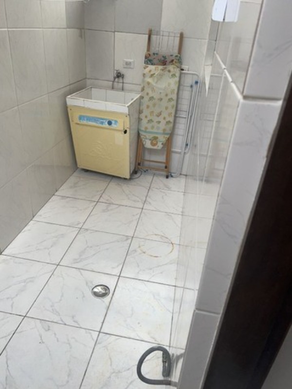 Imagem Casa com 2 Quartos para Alugar, 109 m²em Piqueri - São Paulo
