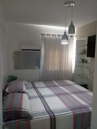 Imagem Apartamento com 3 Quartos à Venda, 70 m² em Candeias - Jaboatão dos Guararapes Imagem Apartamento com 3 Quartos à Venda, 70 m² em Candeias - Jaboatão dos Guararapes
