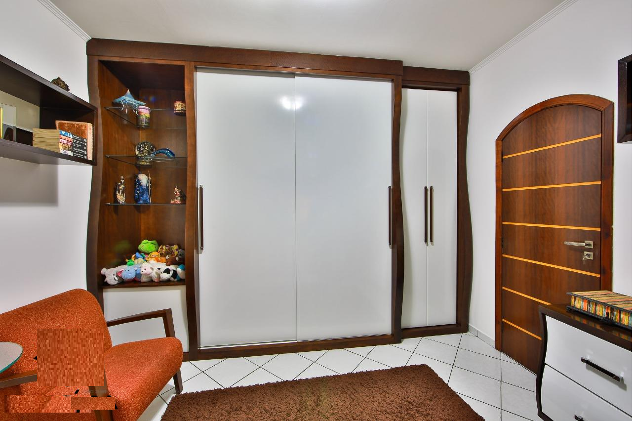 Imagem Sobrado com 3 Quartos à Venda, 230 m²em Centro - São Bernardo do Campo