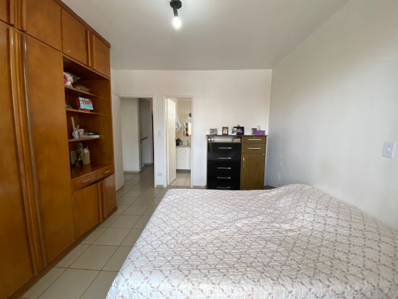 Imagem Sobrado com 4 Quartos à Venda, 209 m²em Setor Bela Vista - Goiânia