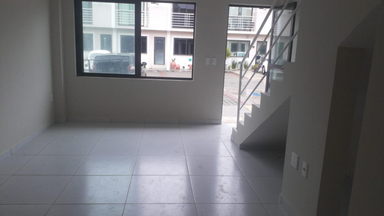 Imagem Casa de Condomínio com 2 Quartos à Venda, 77 m² em Nova Parnamirim - Parnamirim
