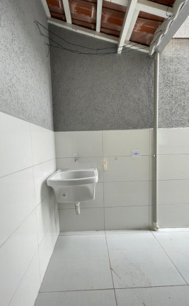 Imagem Casa de Condomínio com 2 Quartos à Venda, 54 m² em Mirim - Praia Grande