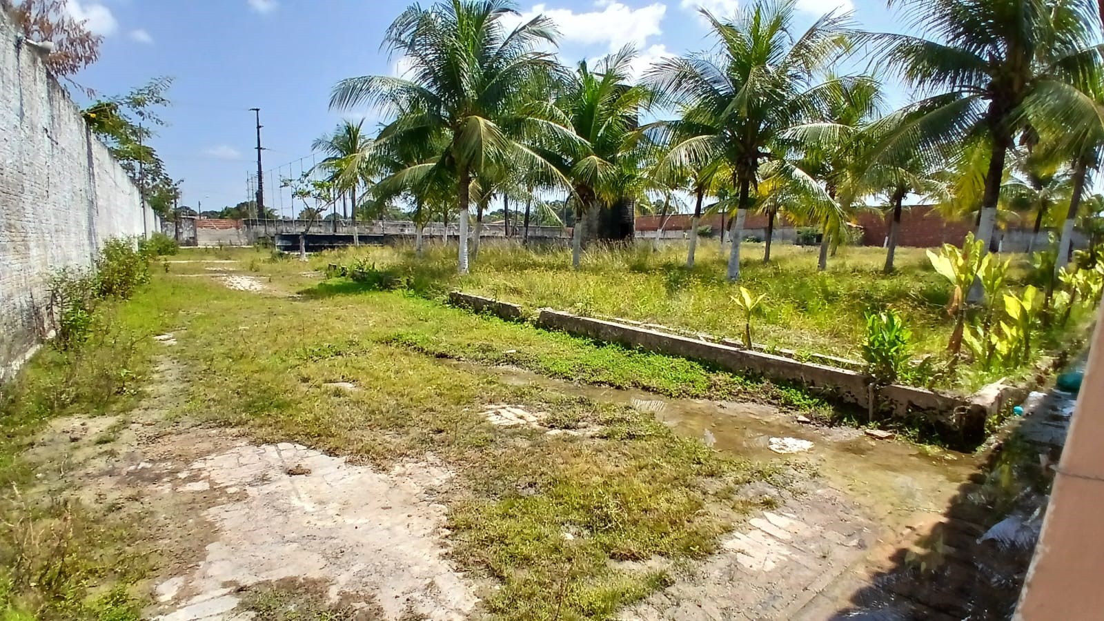 Imagem Casa com 3 Quartos à Venda, 1.000 m² em Siqueira - Maracanaú Imagem Casa com 3 Quartos à Venda, 1.000 m² em Siqueira - Maracanaú