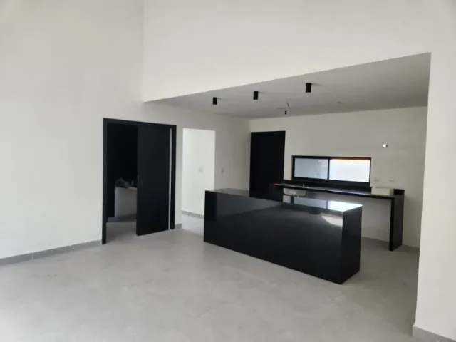 Imagem Casa de Condomínio com 4 Quartos à Venda, 200 m²em Emaús - Parnamirim