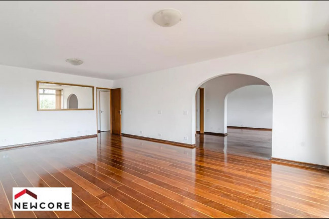 Imagem Apartamento com 3 Quartos à Venda, 200 m² em Jardim América - São Paulo
