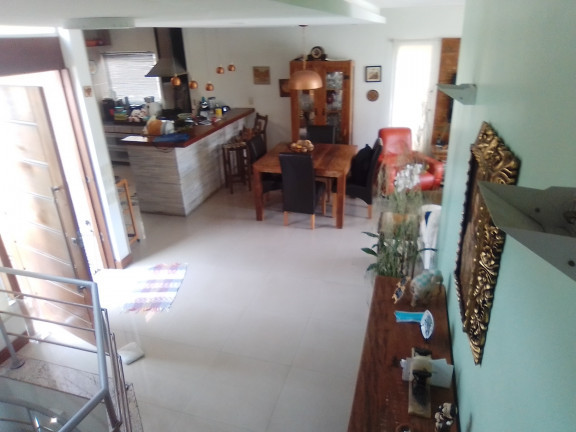 Imagem Casa com 4 Quartos à Venda, 260 m² em Badu - Niterói Imagem Casa com 4 Quartos à Venda, 260 m² em Badu - Niterói