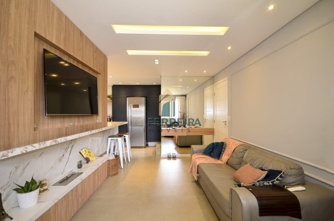 Imagem Sobrado com 3 Quartos à Venda, em Santa Cândida - Curitiba Imagem Sobrado com 3 Quartos à Venda, em Santa Cândida - Curitiba
