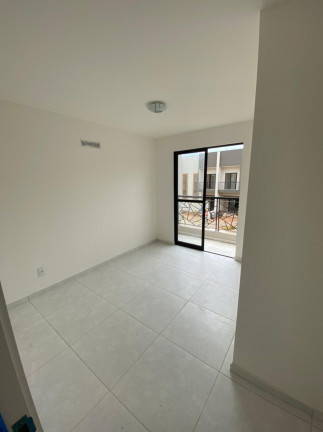 Imagem Casa de Condomínio com 2 Quartos à Venda, 80 m² em Ponta Negra - Natal