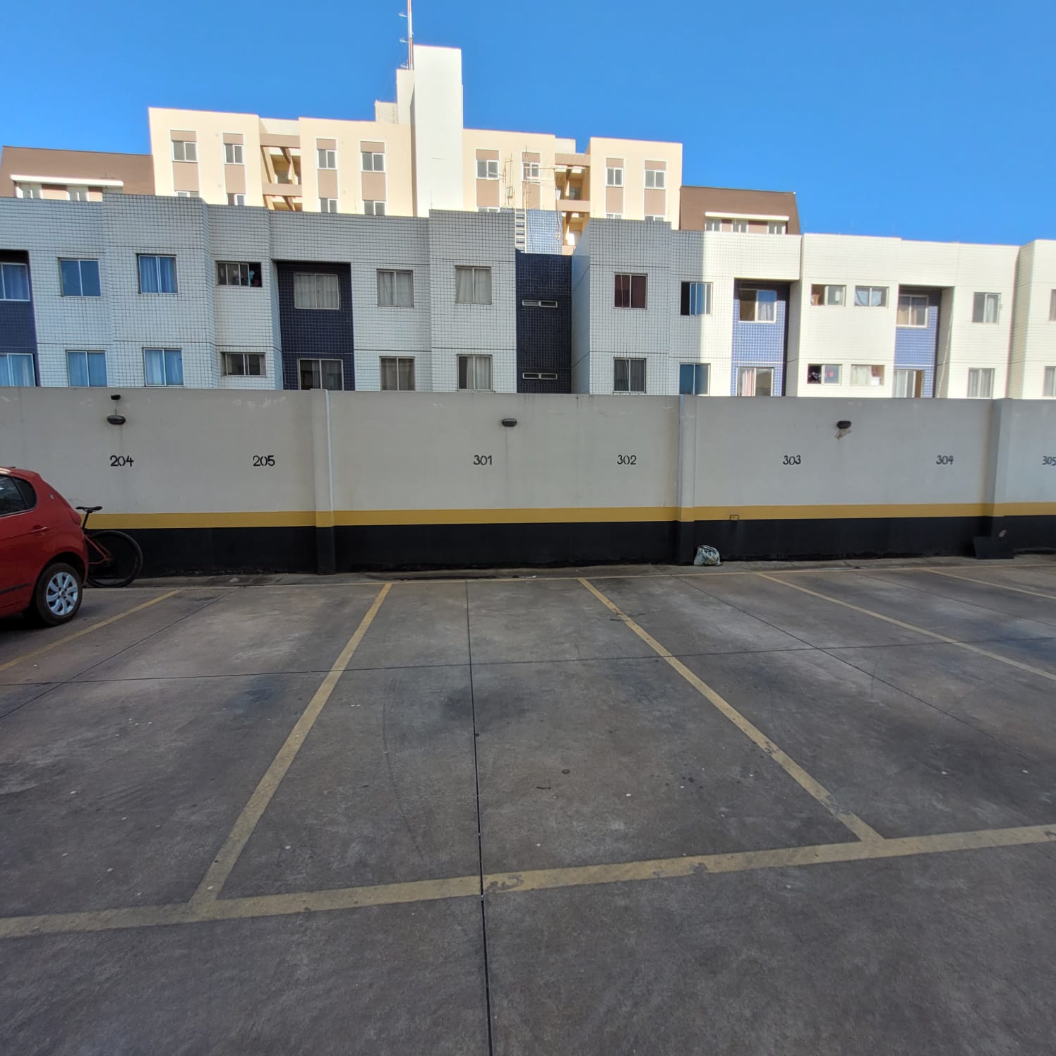 Imagem Apartamento com 2 Quartos à Venda, 61 m²em Samambaia Sul (Samambaia) - Brasília