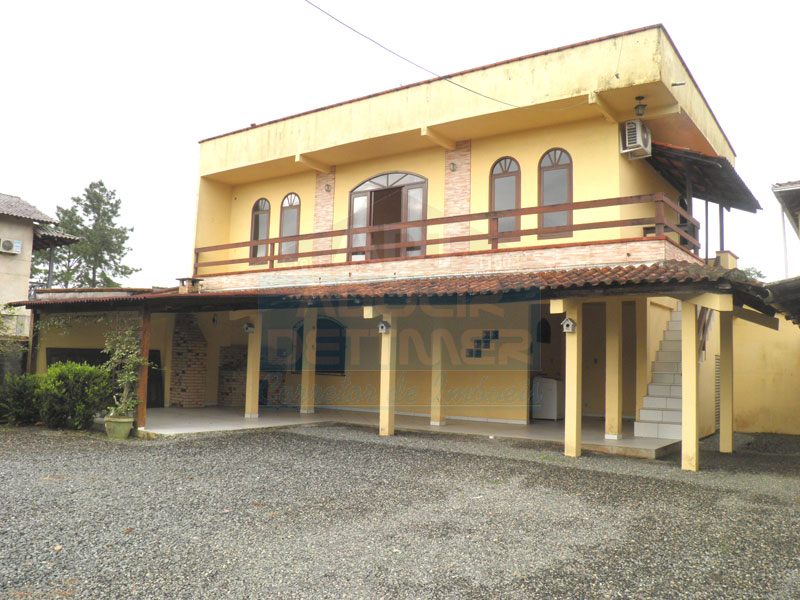 Sobrado com 3 Quartos à Venda, 155 m²em Jardim Sofia - Joinville