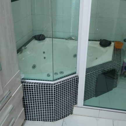 Imagem Sobrado com 3 Quartos à Venda, 230 m² em Jundiapeba - Mogi das Cruzes Imagem Sobrado com 3 Quartos à Venda, 230 m² em Jundiapeba - Mogi das Cruzes