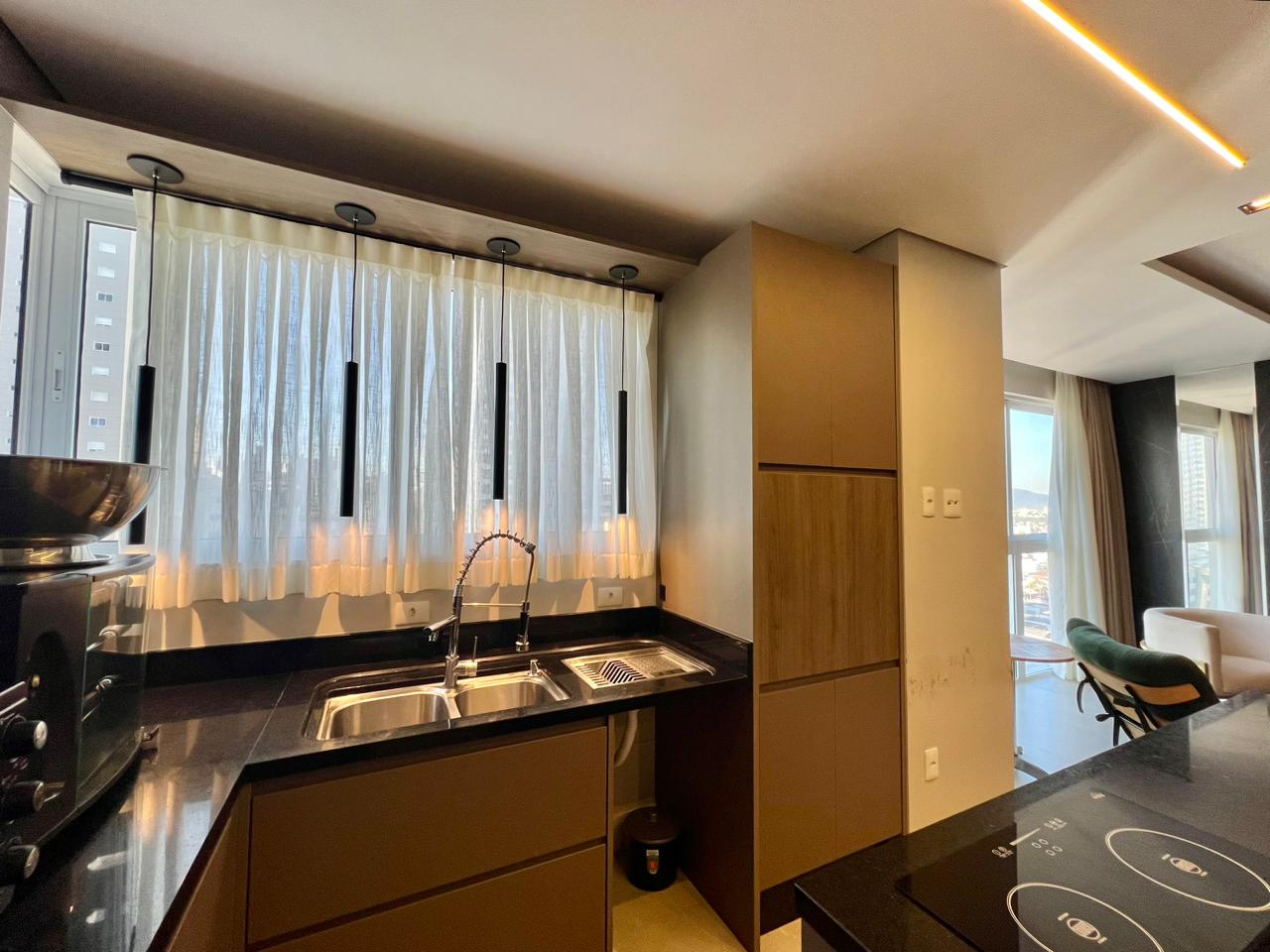 Imagem Apartamento com 3 Quartos à Venda, 143 m²em Centro - Balneário Camboriú Imagem Apartamento com 3 Quartos à Venda, 143 m²em Centro - Balneário Camboriú