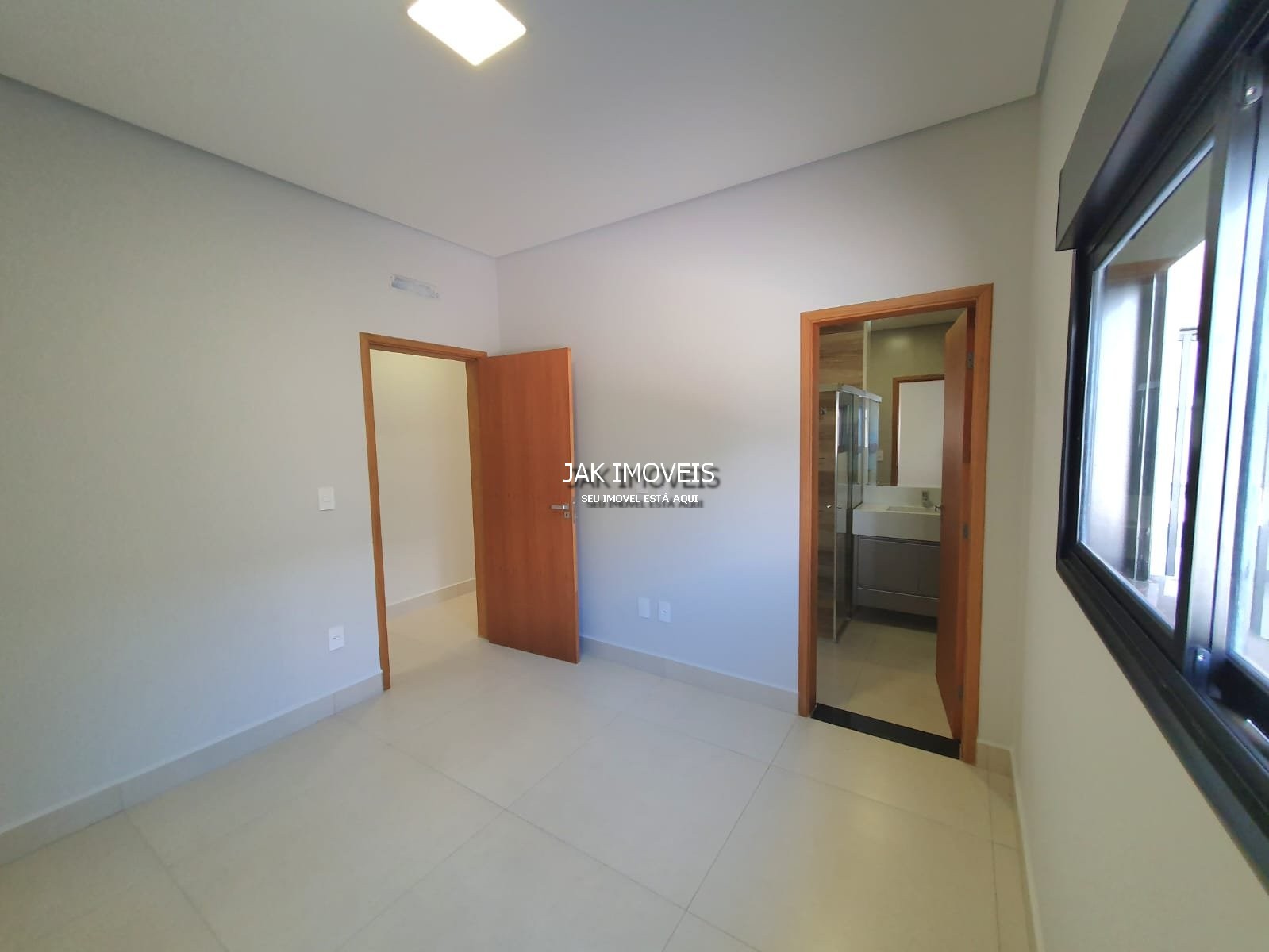 Imagem Casa de Condomínio com 3 Quartos à Venda, 184 m²em Jardim Piemonte - Indaiatuba Imagem Casa de Condomínio com 3 Quartos à Venda, 184 m²em Jardim Piemonte - Indaiatuba