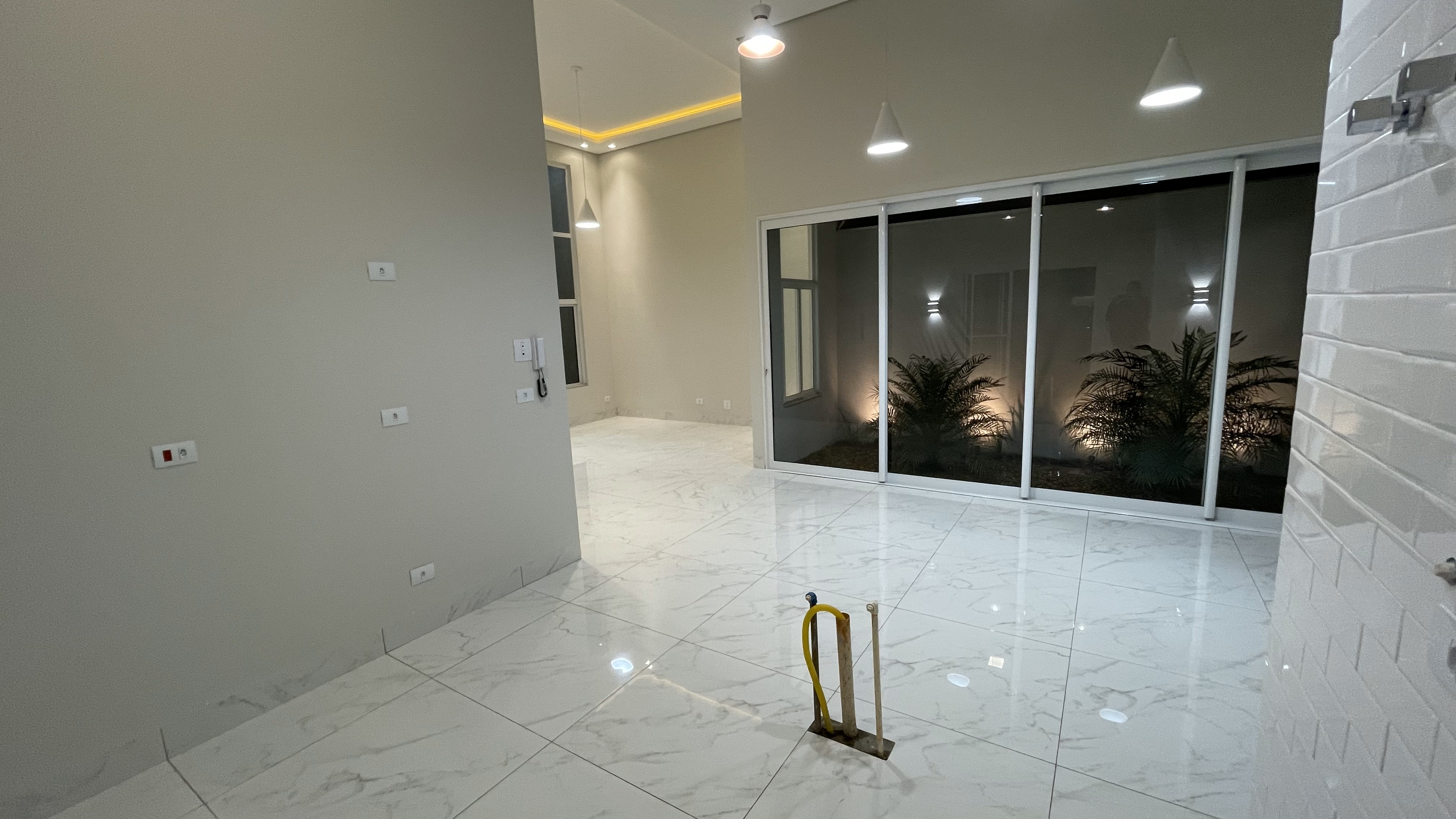 Imagem Casa com 3 Quartos à Venda, 140 m²em Jardim Munique - Maringá Imagem Casa com 3 Quartos à Venda, 140 m²em Jardim Munique - Maringá
