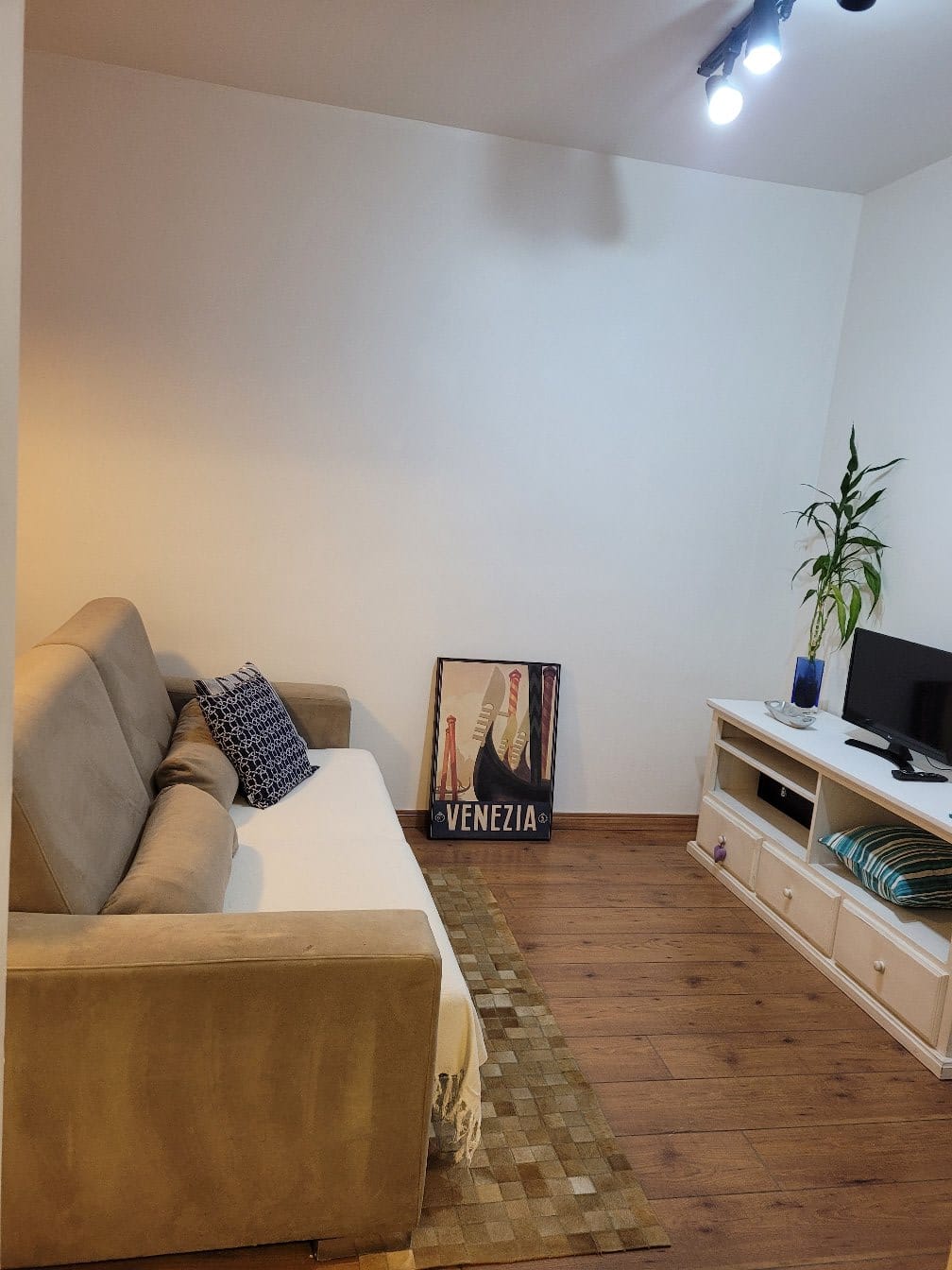 Imagem Apartamento com 1 Quarto à Venda, Locação ou Temporada, 42 m²em Consolação - São Paulo Imagem Apartamento com 1 Quarto à Venda, Locação ou Temporada, 42 m²em Consolação - São Paulo