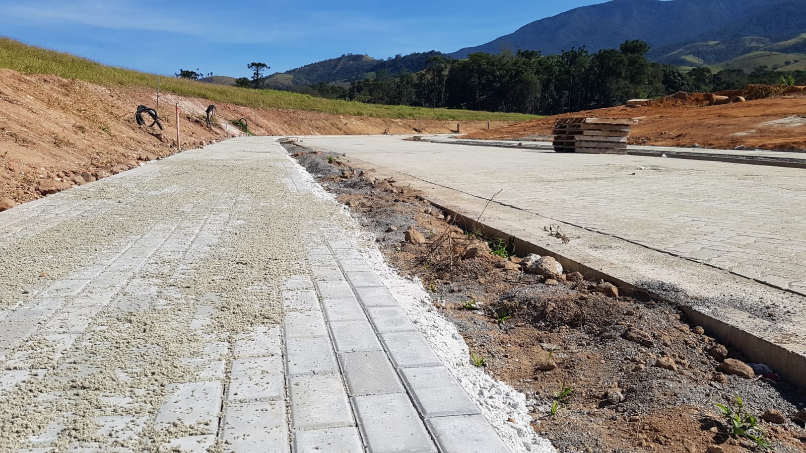 Imagem Terreno à Venda ou Temporada, 450 m²em São Francisco Xavier - São José dos Campos