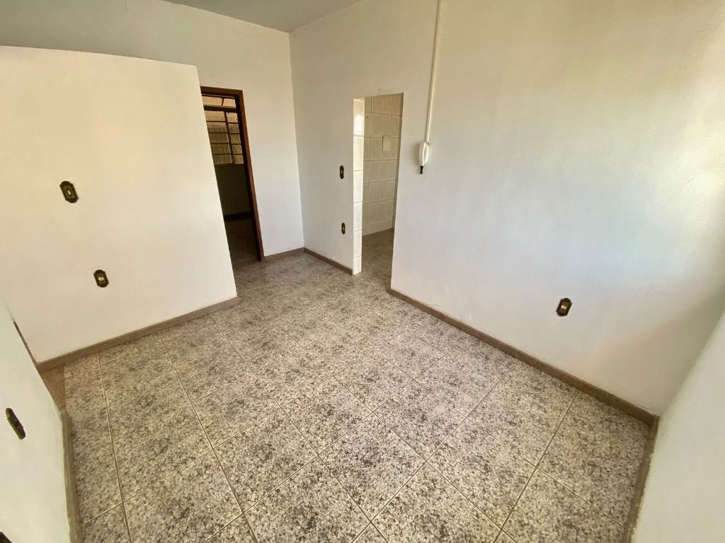 Imagem Casa com 2 Quartos à Venda, 110 m² em Planalto - Belo Horizonte Imagem Casa com 2 Quartos à Venda, 110 m² em Planalto - Belo Horizonte